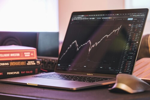 How to Leverage Financial Instruments for Higher Returns