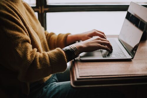 How an Online MBA Prepares You for Executive Roles in Healthcare